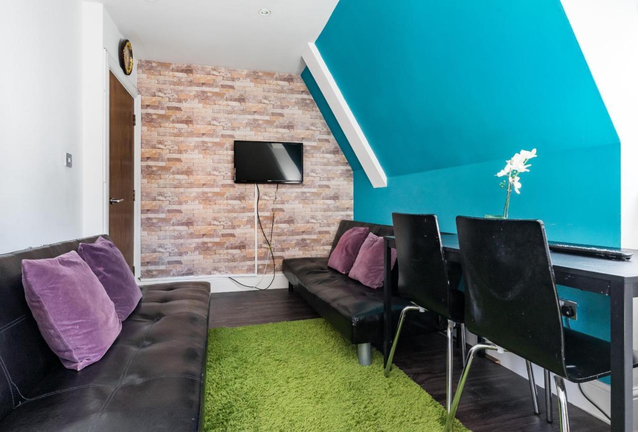 Aldgate Flats Apartment London Exterior photo