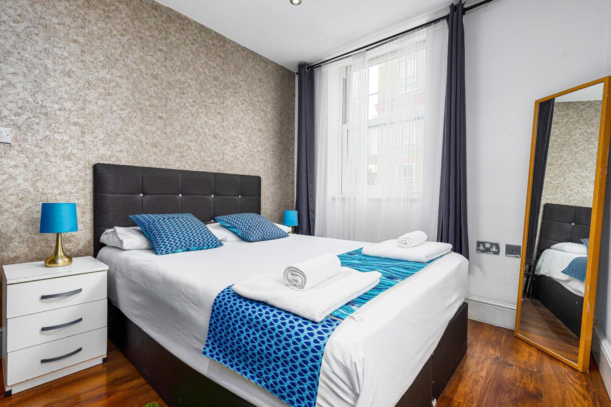 Aldgate Flats Apartment London Exterior photo