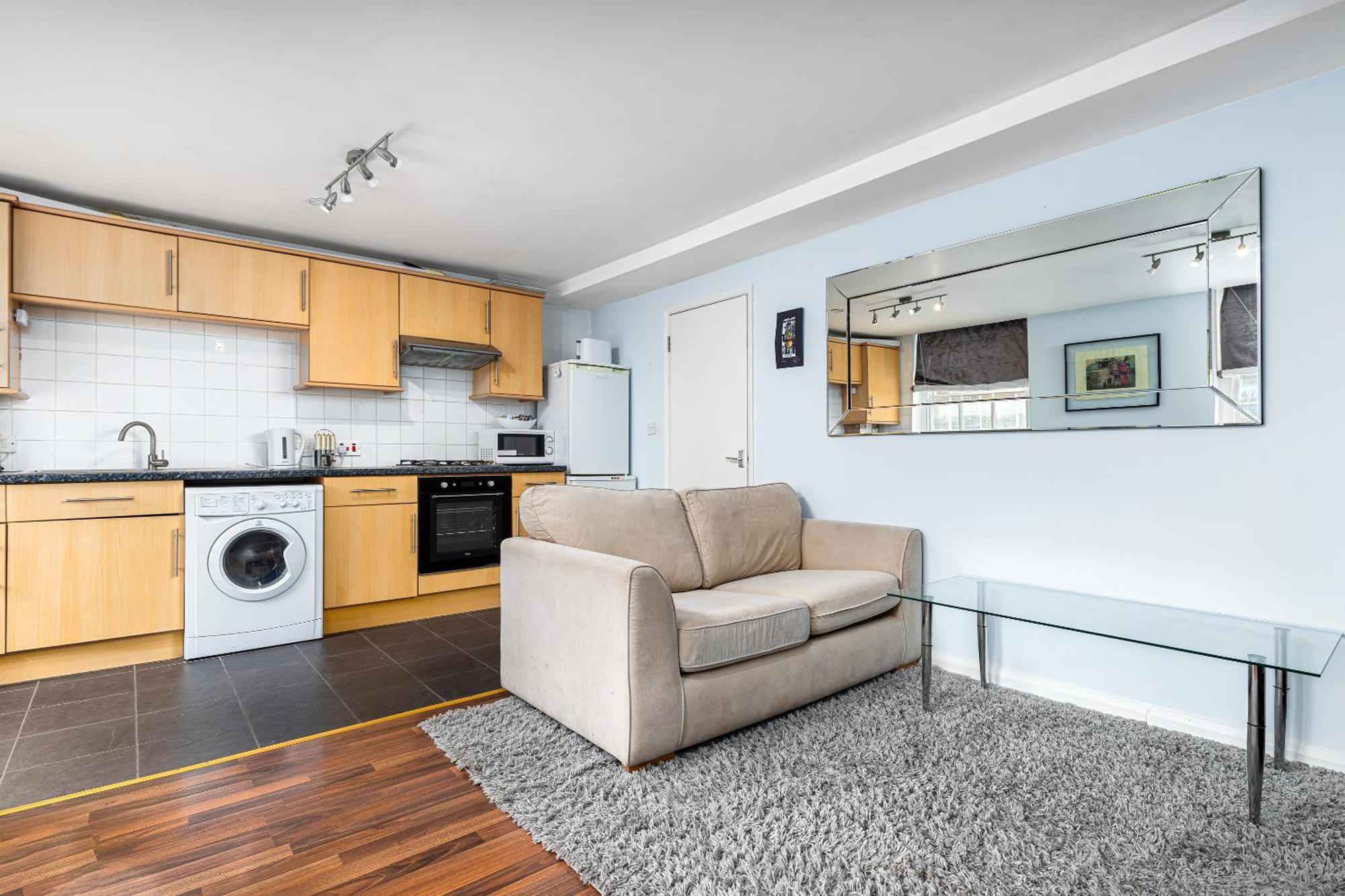 Aldgate Flats Apartment London Exterior photo