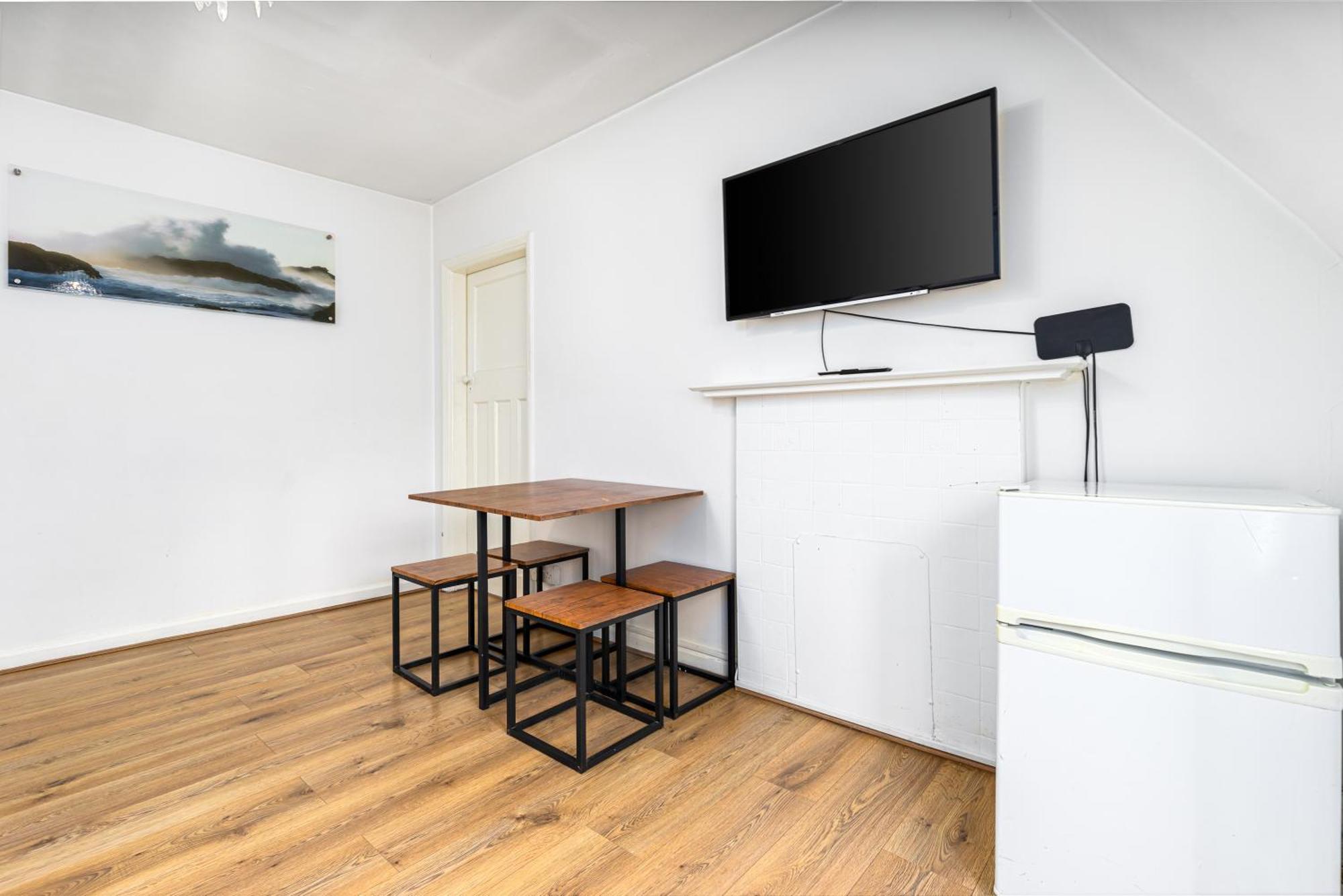 Aldgate Flats Apartment London Exterior photo