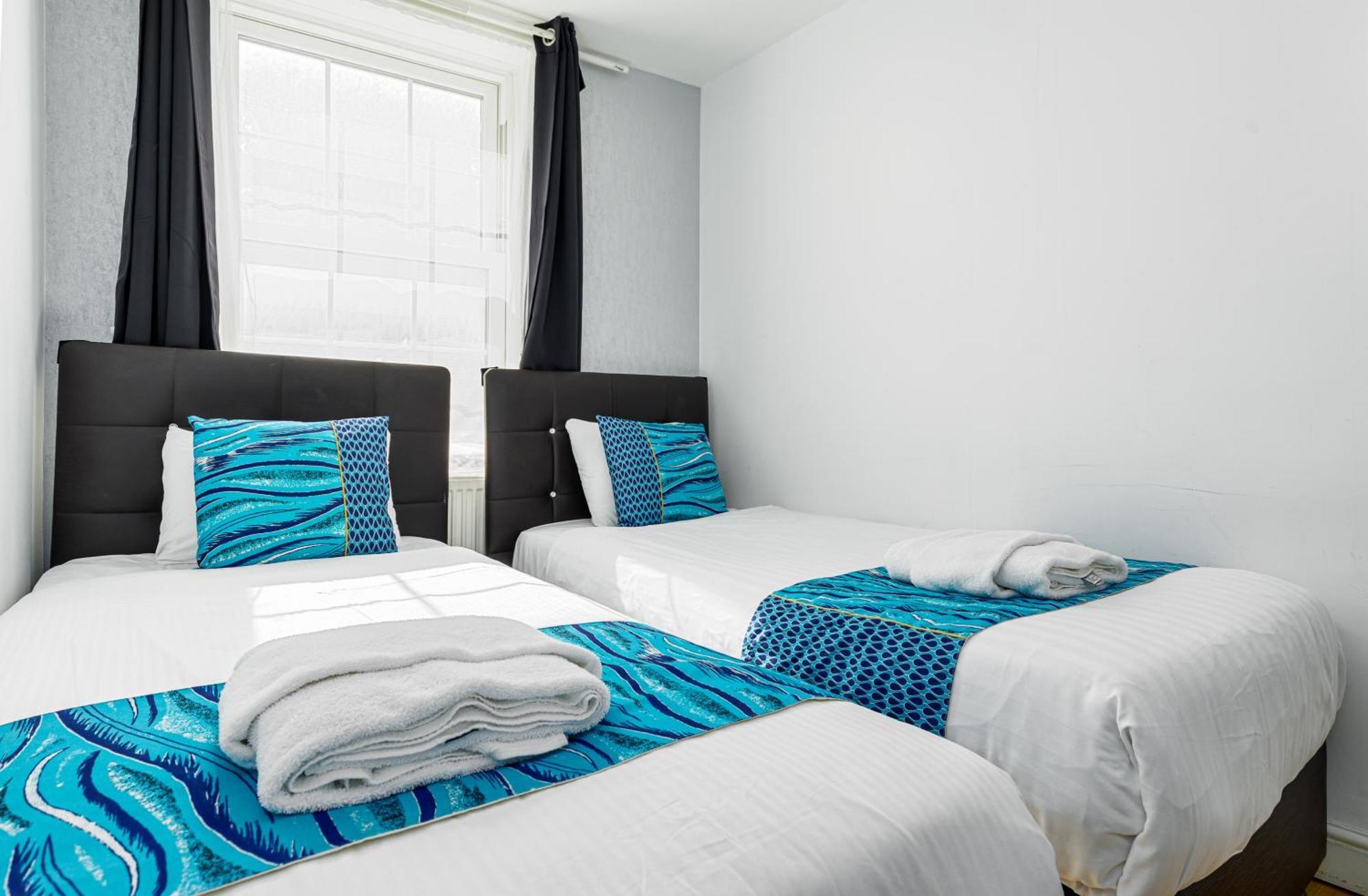 Aldgate Flats Apartment London Exterior photo