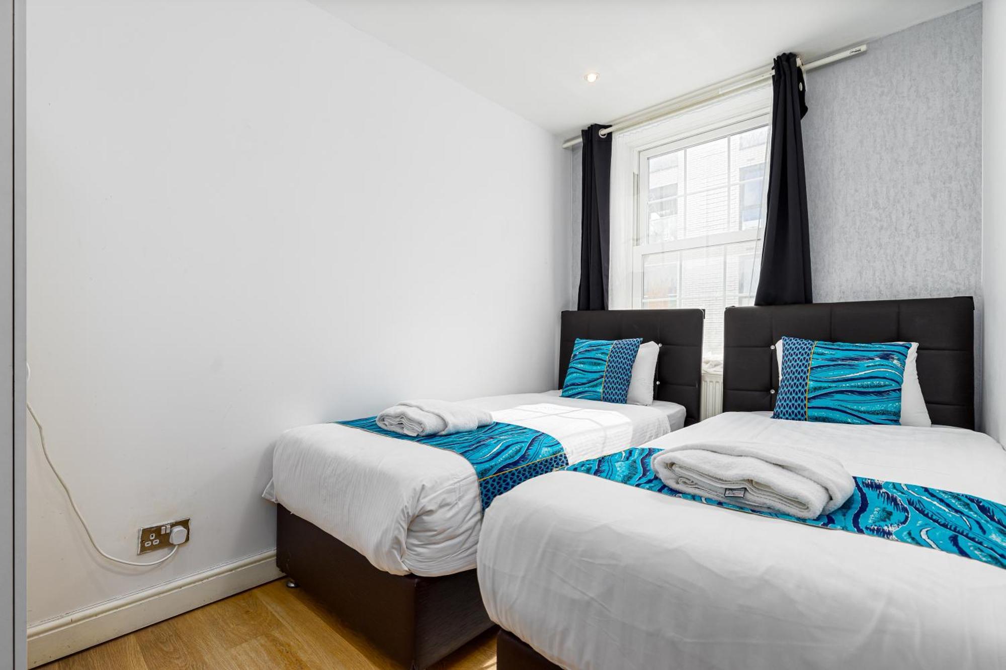 Aldgate Flats Apartment London Exterior photo